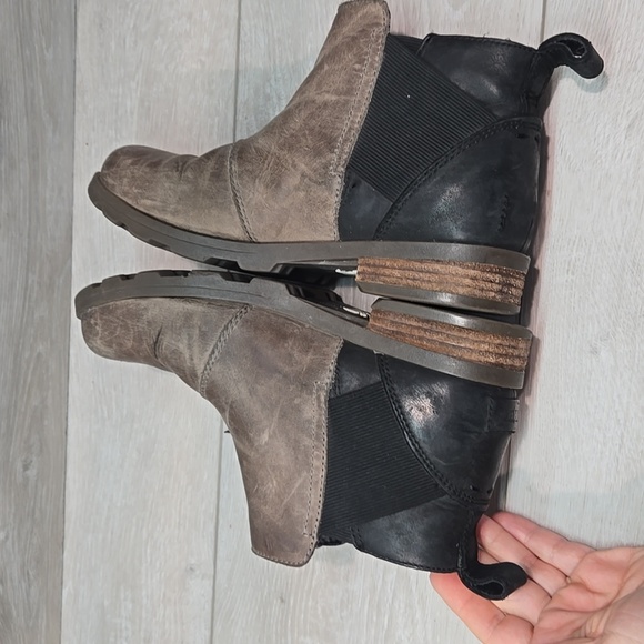Sorel Women Emelie Chealse Leather Ankle Boots Shoes Sz 6 - Picture 9 of 12